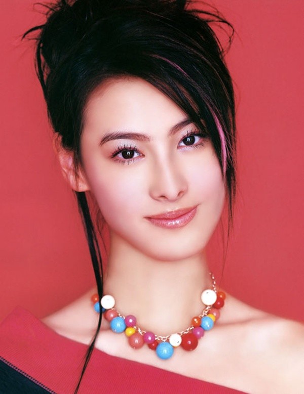 Gambar Foto Isabella Leong untuk Katalog Fashion - Foto 2 dari 20