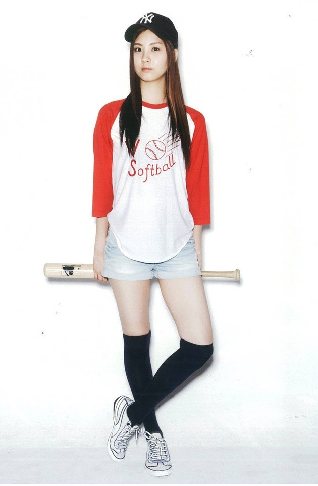 Gambar Foto Seohyun Bergaya Sporty