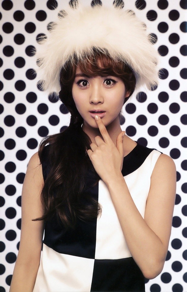 Gambar Foto Seohyun di Promo Single 'Hoot'