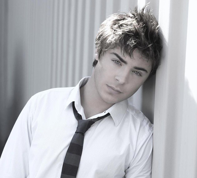 Gambar Foto Zac Efron Photoshoot