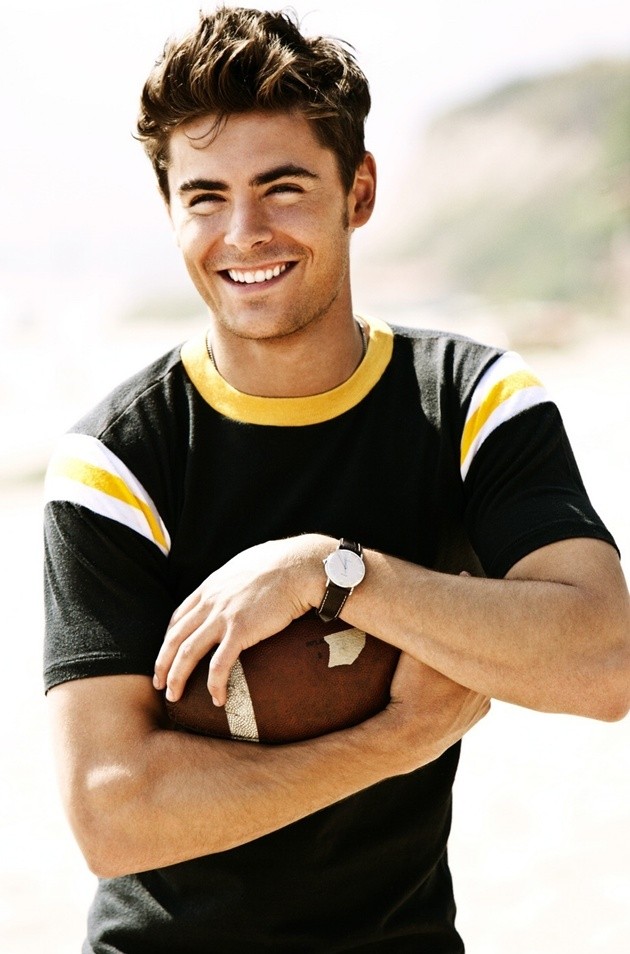 Gambar Foto Zac Efron Memulai Karir di Tahun 2002