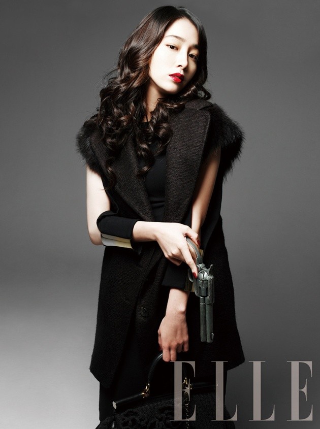 Gambar Foto Lee Min Jung untuk Majalah Elle Korea