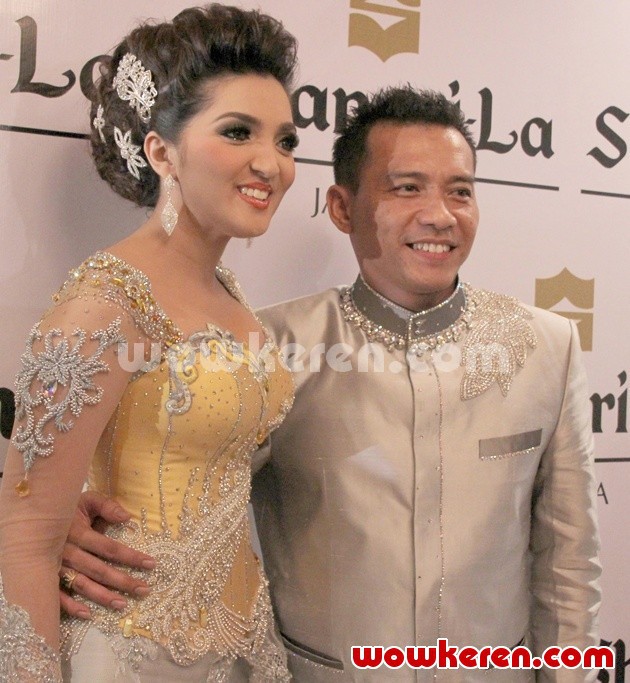 Gambar Foto Anang Hermansyah dan Ashanty Lamaran di Hotel Shangri-La