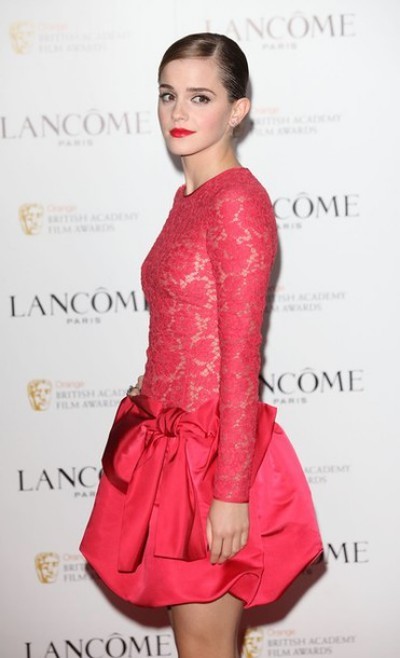 Gambar Foto Emma Watson di Pesta Pre-Orange British Academy Film Awards