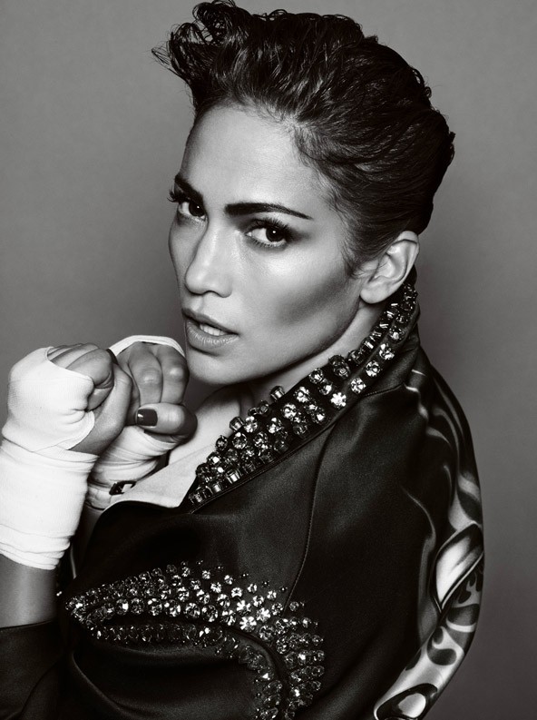 Gambar Foto Jennifer Lopez di Majalah V Edisi Maret 2012