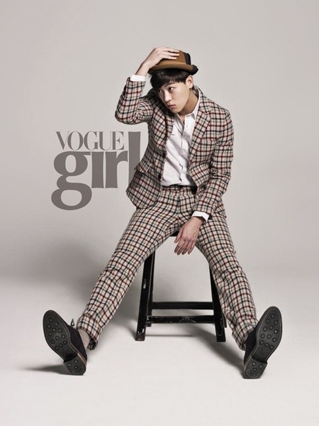 Gambar Foto John Park di Majalah Vogue Girl