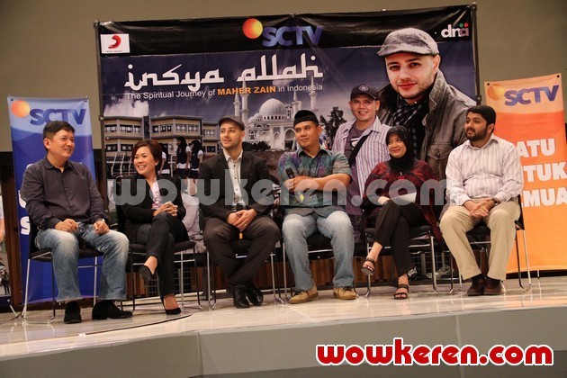 Gambar Foto Maher Zain dan Fadly Padi di Jumpa Pers Serial Religi 'Insya Allah'