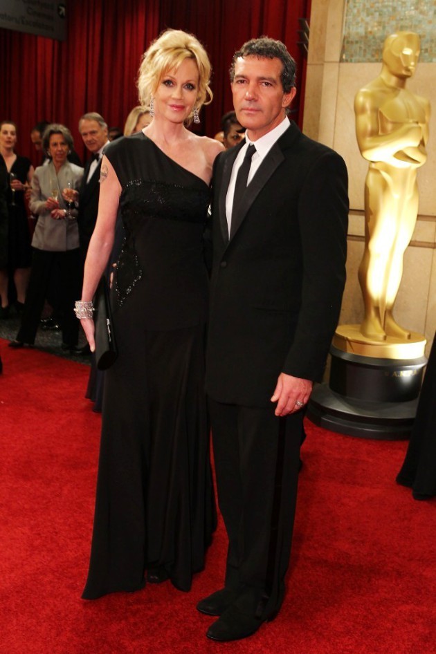 Gambar Foto Antonio Banderas dan Melanie Griffith di Oscar 2012