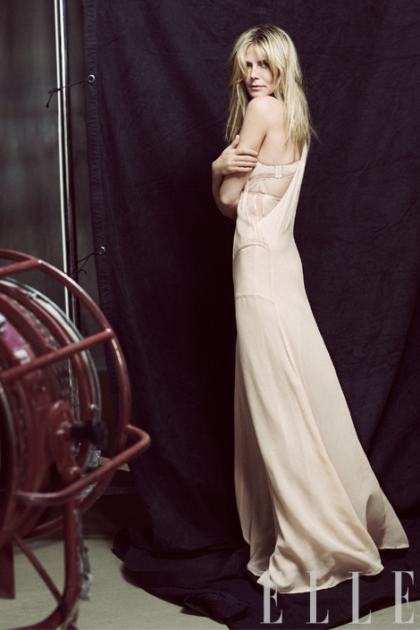 Gambar Foto Heidi Klum di Majalah Elle Edisi April 2012