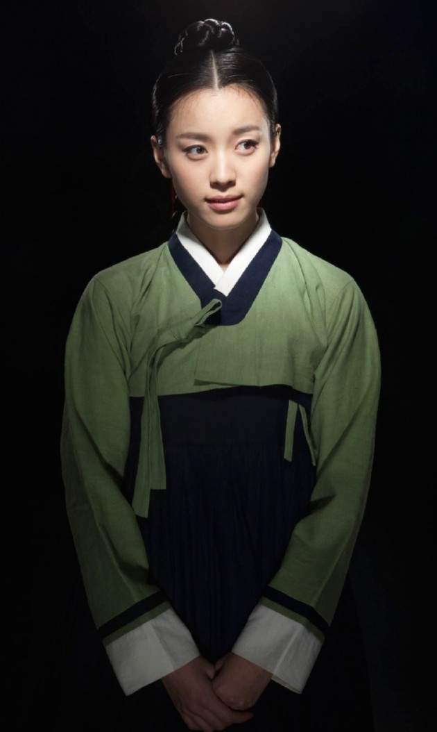 Gambar Foto Han Hyo Joo menjadi Choi Dong Yi di 'Dong Yi'