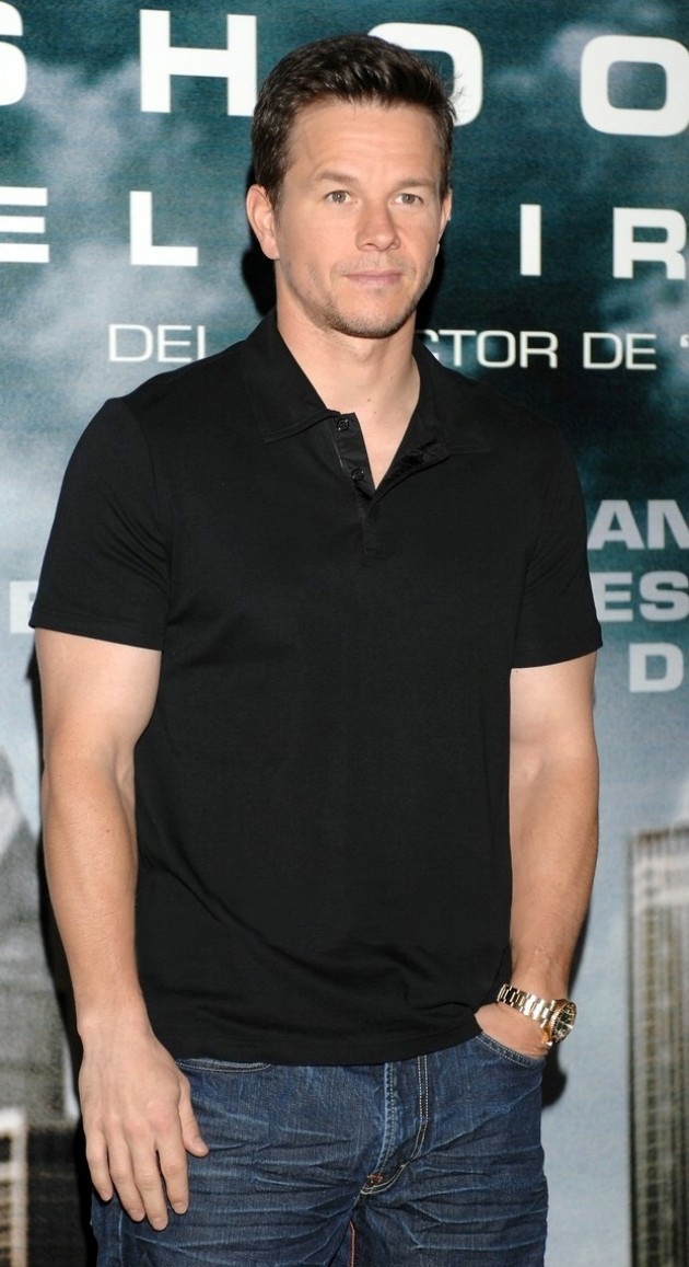 Gambar Foto Mark Wahlberg di Premiere 'Shooter'