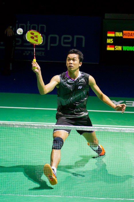 Gambar Foto Taufik Hidayat Melawan Zi Liang Derek Wong di Swiss Open 2012