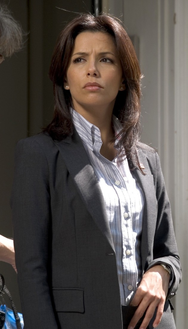 Gambar Foto Eva Longoria Menjadi Jill Marum di 'The Sentinel'