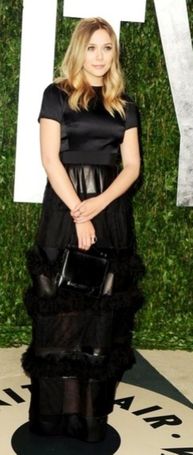 Gambar Foto Elizabeth Olsen di vanity  Fair Oscar Party 2012