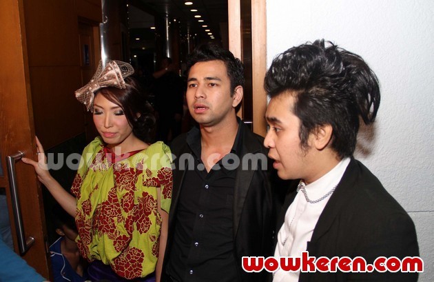 Gambar Foto Ayu Dewi, Raffi Ahmad dan Olga Syahputra di Semarak HUT 'Dahsyat' Ke-4 RCTI