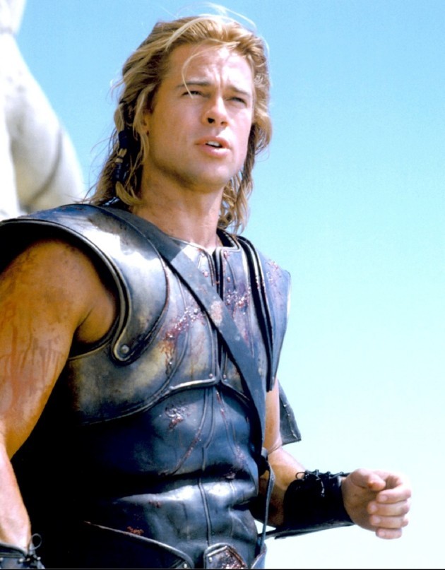 Gambar Foto Brad Pitt Menjadi Achilles di 'Troy'