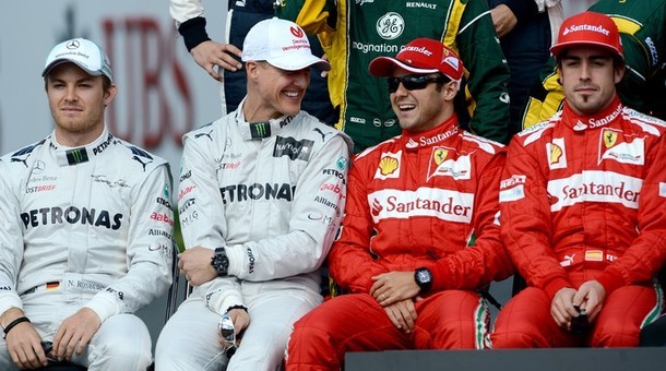 Gambar Foto Felipe Massa dan Para Pembalap Berfoto dalam Acara 'The Malaysian Grand Prix'