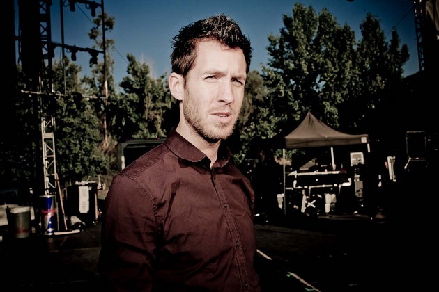 Gambar Foto Calvin Harris Photoshoot