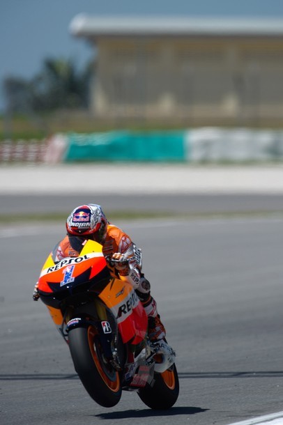 Gambar Foto Casey Stoner di Pre-Test MotoGP Hari-2