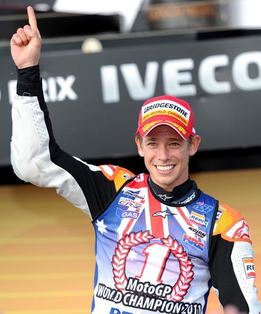 Gambar Foto Casey Stoner Menang di Australian MotoGP