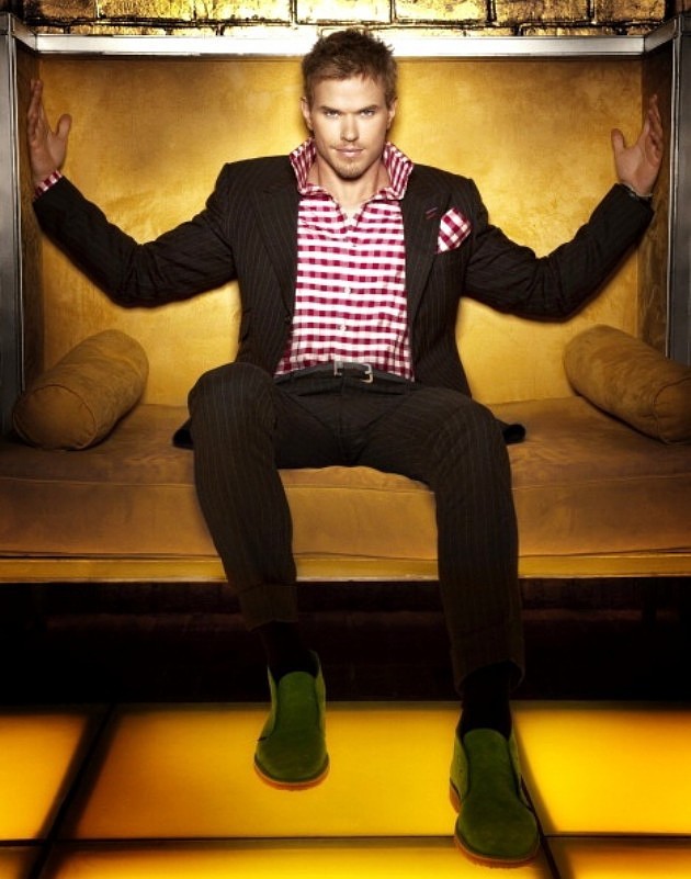 Gambar Foto Kellan Lutz Photoshoot