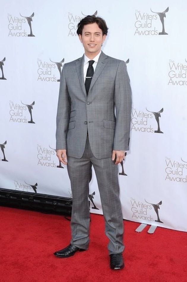 Gambar Foto Jackson Rathbone di Writers Guild Awards 2012