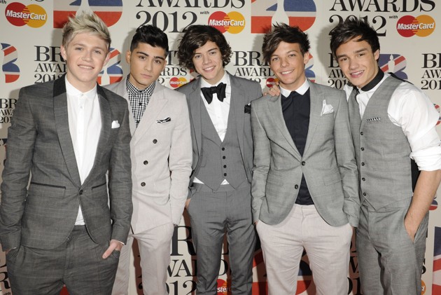 Gambar Foto One Direction di Acara BRIT Awards 2012