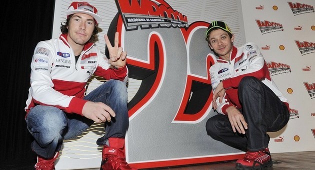Gambar Foto Valentino Rossi dan Nicky Hayden di Wrooom ke-22 Madonna Campiglio