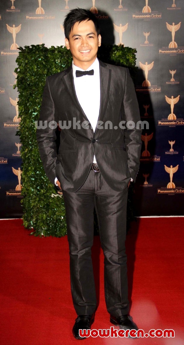 Gambar Foto Tommy Kurniawan di Red Carpet Panasonic Gobel Awards 2012