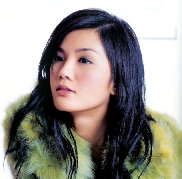 Charlene Choi Berita, Foto, Video, Lirik Lagu, Profil & Bio Halaman