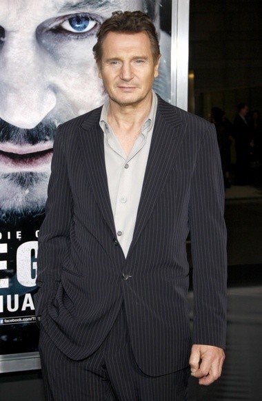 Gambar Foto Liam Neeson Saat Menghadiri Premier 'The Grey'