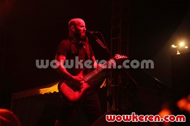 Gambar Foto Aksi Panggung Anthrax di Pantai Carnaval, Ancol