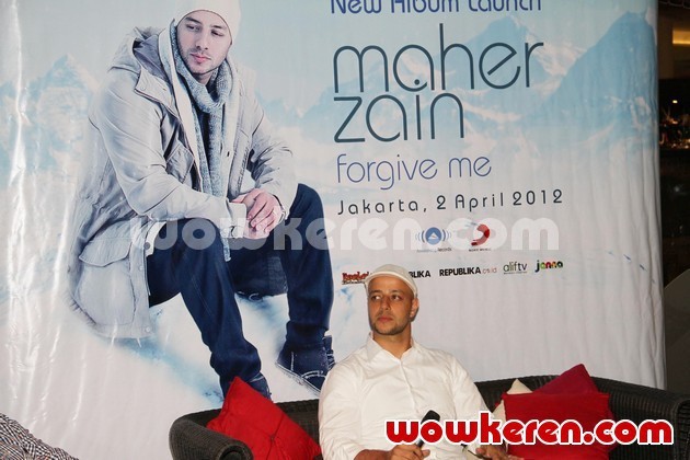 Gambar Foto Maher Zain di Launching Album 'Forgive Me'