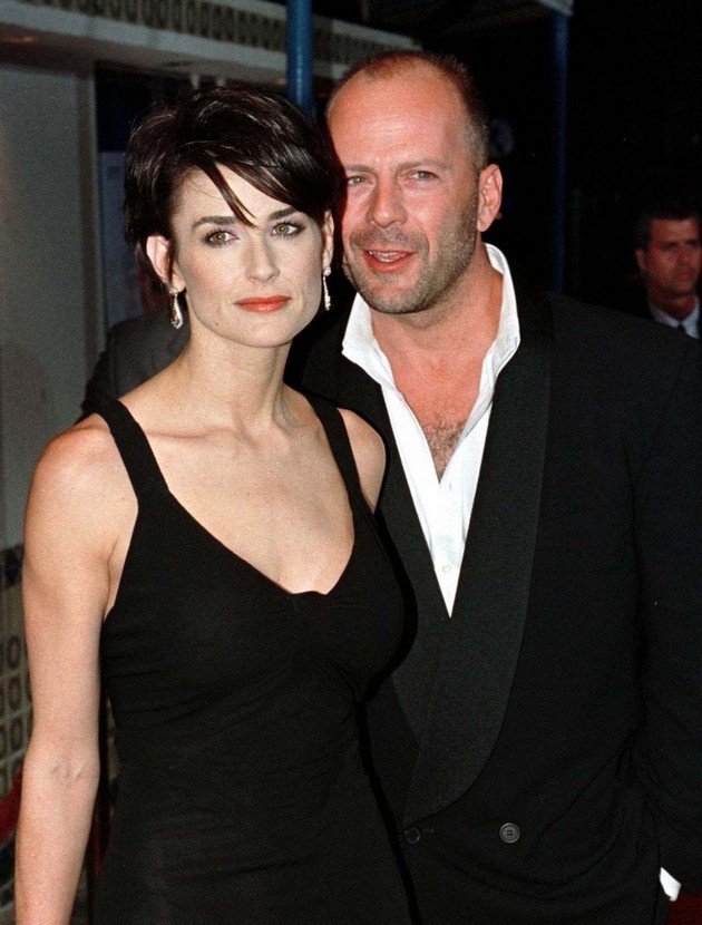 Gambar Foto Bruce Willis dan Demi Moore Ketika Masih Bersama