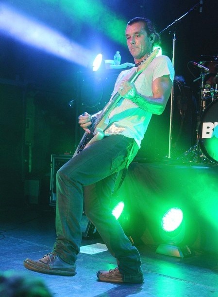 Gambar Foto Gavin Rossdale saat Performs di Bowery Ballroom