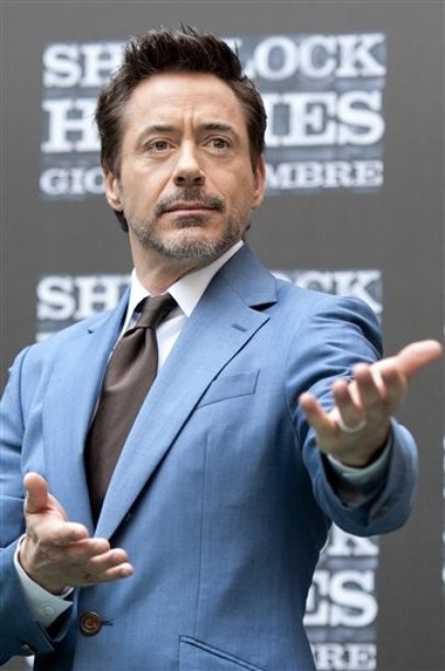 Gambar Foto Robert Downey Jr. di Premiere 'Sherlock Holmes: A Game of Shadows'