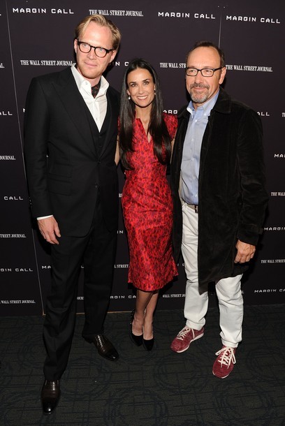 Foto Paul Bettany saat Liburan, Keluarga dan Pasangan 