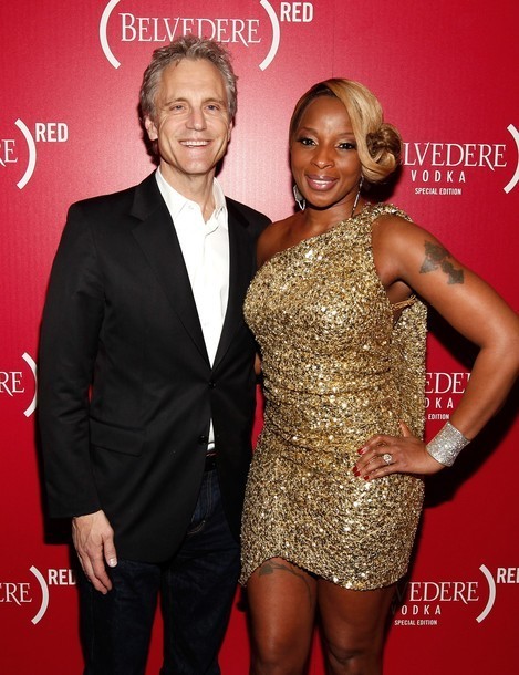 Gambar Foto Mary J. Blige dan John Sykes di (Belvedere) RED Pre-Grammys Party