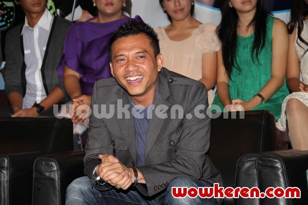 Gambar Foto Anang Hermansyah di Konferensi Pers 'Indonesian Idol'