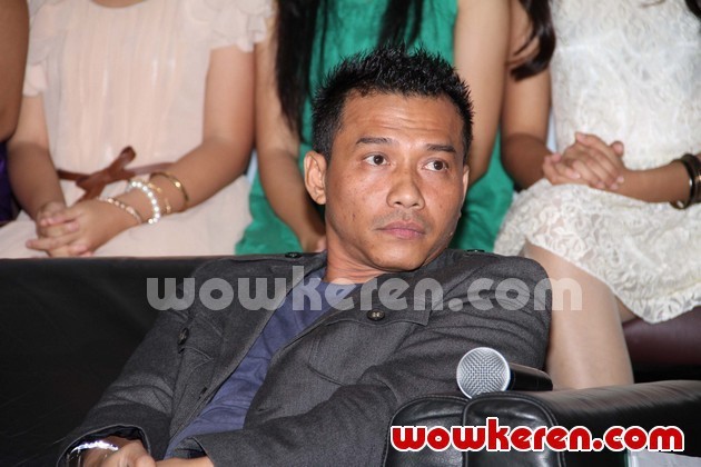 Gambar Foto Anang Hermansyah di Konferensi Pers 'Indonesian Idol'