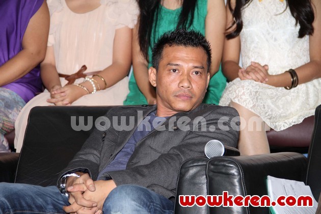 Gambar Foto Anang Hermansyah di Konferensi Pers 'Indonesian Idol'