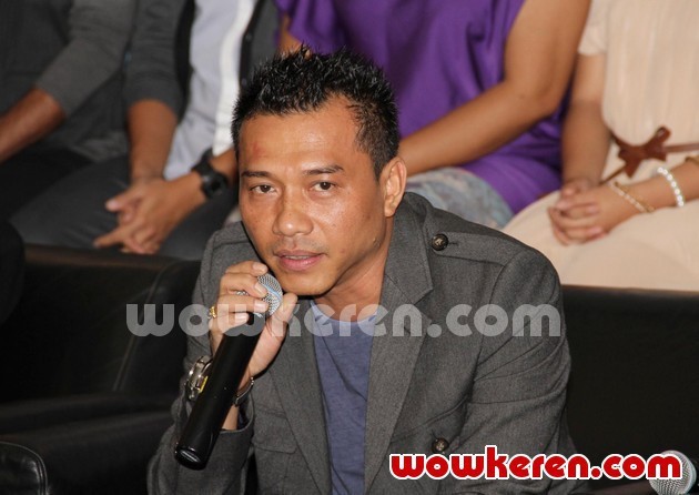 Gambar Foto Anang Hermansyah di Konferensi Pers 'Indonesian Idol'