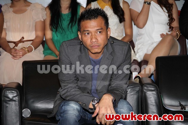 Gambar Foto Anang Hermansyah di Konferensi Pers 'Indonesian Idol'