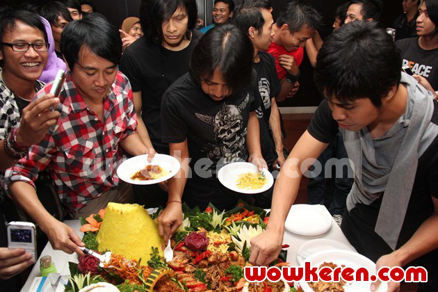 Gambar Foto Gigi di PPHUI Kuningan