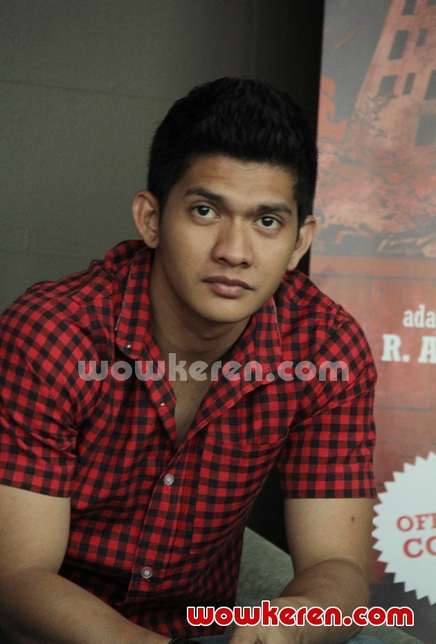 Gambar Foto Iko Uwais di Konferensi Pers Perilisan Komik 'The Raid'