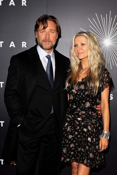 Gambar Foto Russell Crowe dan Danielle Spencer di Pembukaan The Star