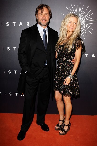 Gambar Foto Russell Crowe dan Danielle Spencer di Pembukaan The Star