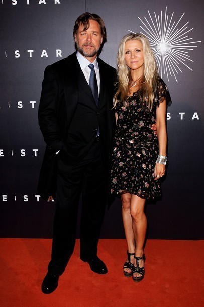 Gambar Foto Russell Crowe dan Danielle Spencer di Pembukaan The Star