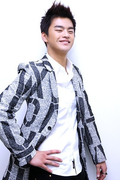Gambar Foto Seo In Guk Terkenal Sejak Menjadi Juara di SuperStar K