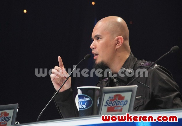 Gambar Foto Ahmad Dhani Sebagai Juri Indonesian Idol 2012